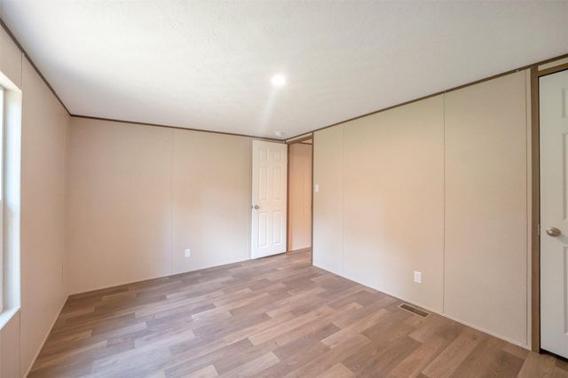 15586 Aspen Drive, Montgomery, TX 77356