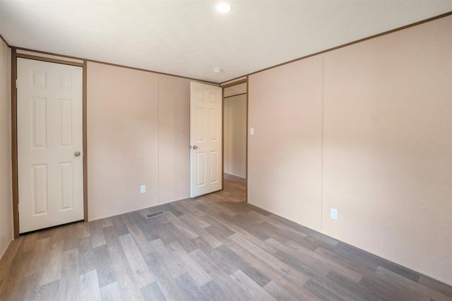 15586 Aspen Drive, Montgomery, TX 77356