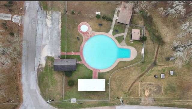 15586 Aspen Drive, Montgomery, TX 77356