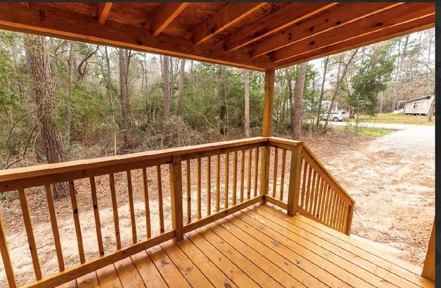 15586 Aspen Drive, Montgomery, TX 77356