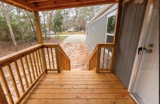 15586 Aspen Drive, Montgomery, TX 77356