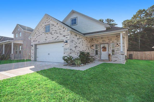 605 Little Spring Court, Anahuac, TX 77514
