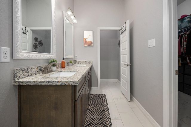 605 Little Spring Court, Anahuac, TX 77514