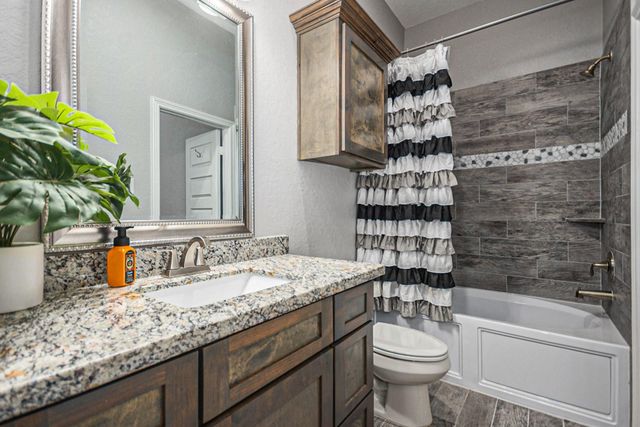 605 Little Spring Court, Anahuac, TX 77514