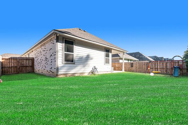 605 Little Spring Court, Anahuac, TX 77514