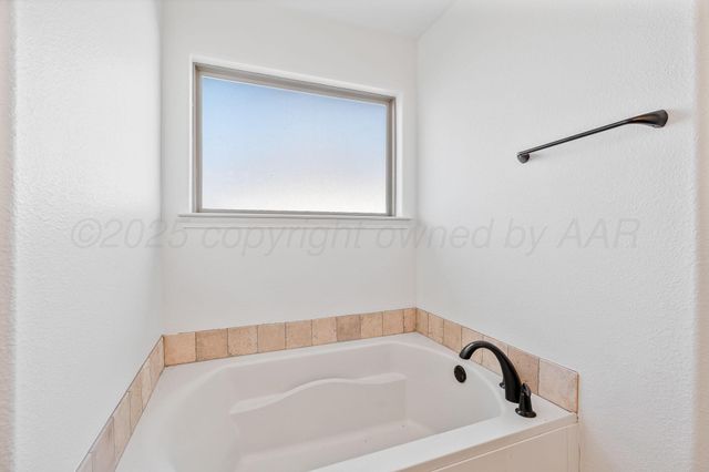 7204 SINCLAIR Street, Amarillo, TX 79119