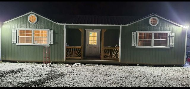 4142 York Hwy, Hilham, TN 38568