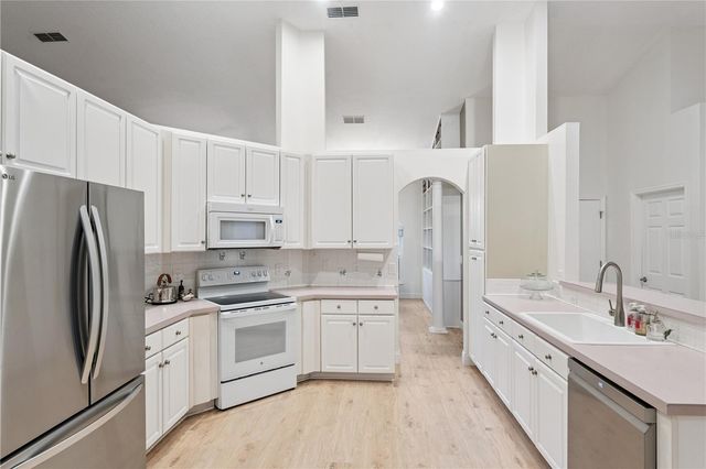 14962 FAVERSHAM CIRCLE, Orlando, FL 32826