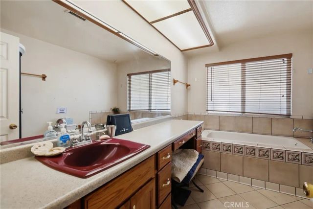 21515 Lou Ann Court, Nuevo, CA 92567