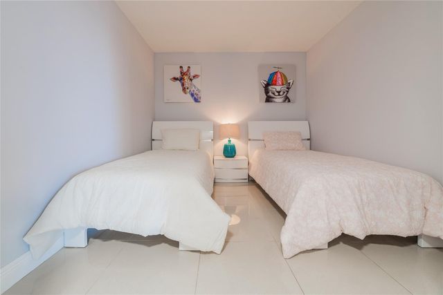 16699 Collins Avenue 4201, Sunny Isles Beach, FL 33160