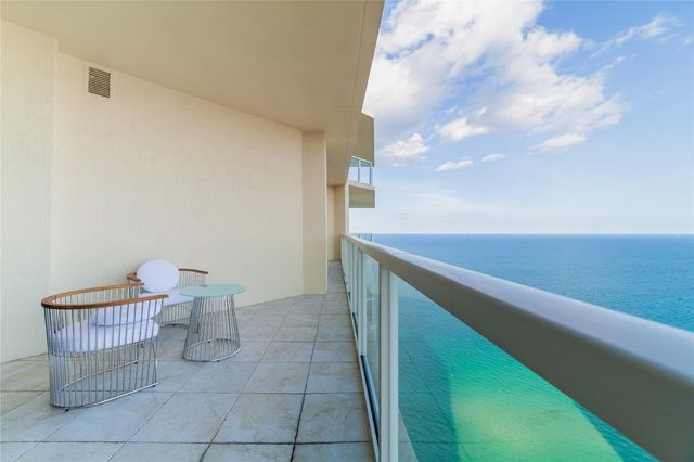 16699 Collins Avenue 4201, Sunny Isles Beach, FL 33160