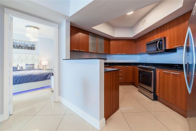 16699 Collins Avenue 4201, Sunny Isles Beach, FL 33160