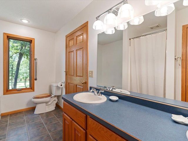 17741 River Road, Crosby, MN 56441