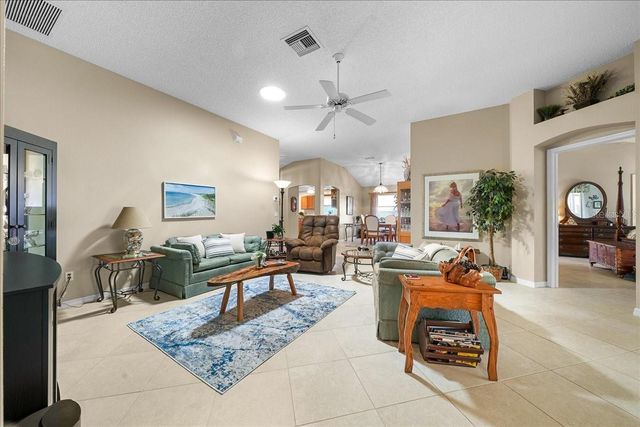 821 SAN SALVADOR DRIVE, The Villages, FL 32159