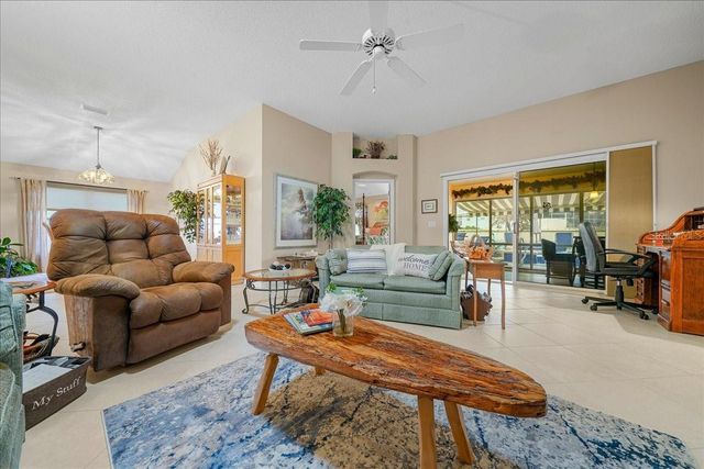 821 SAN SALVADOR DRIVE, The Villages, FL 32159