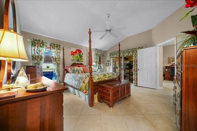 821 SAN SALVADOR DRIVE, The Villages, FL 32159