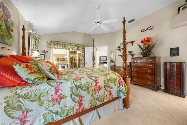 821 SAN SALVADOR DRIVE, The Villages, FL 32159