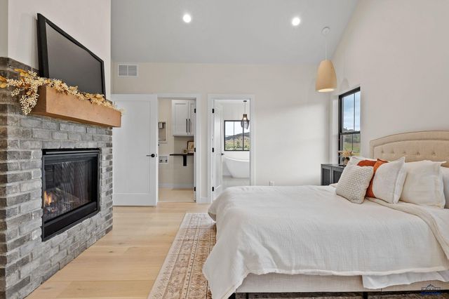 6870 WALLEYE WAY, Black Hawk, SD 57718