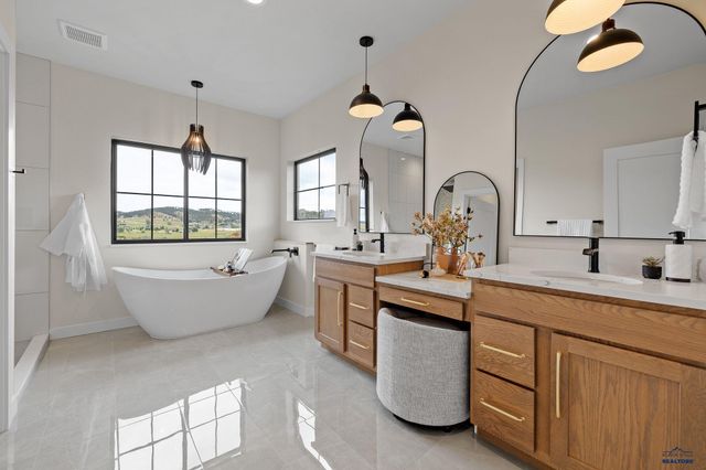 6870 WALLEYE WAY, Black Hawk, SD 57718