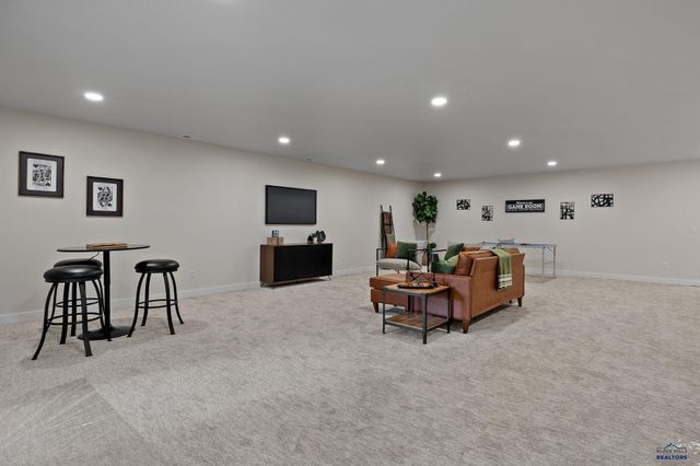 6870 WALLEYE WAY, Black Hawk, SD 57718