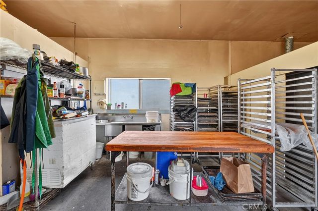 3040 Wabash Avenue, Los Angeles, CA 90063