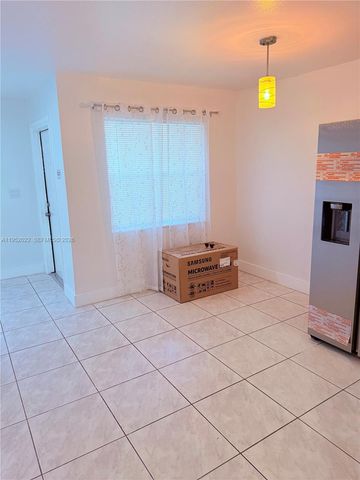 824 SW 12th Ct 826, Fort Lauderdale, FL 33315