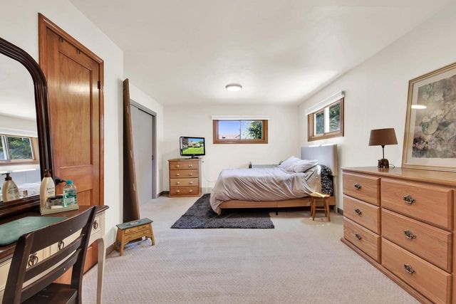 721 W Larabee STREET, Port Washington, WI 53074