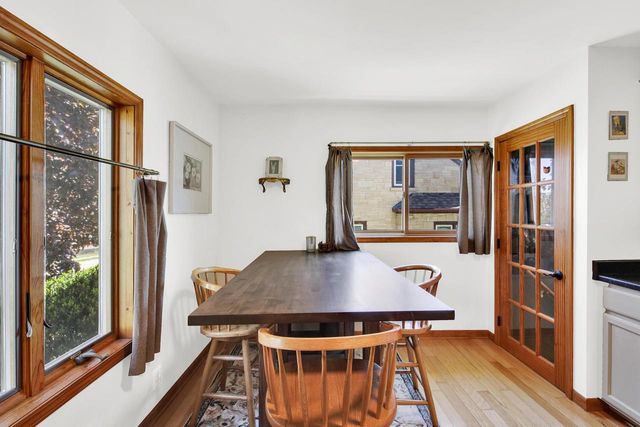 721 W Larabee STREET, Port Washington, WI 53074