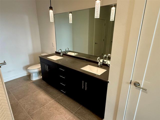 4801 Springdale RD 1106, Austin, TX 78723
