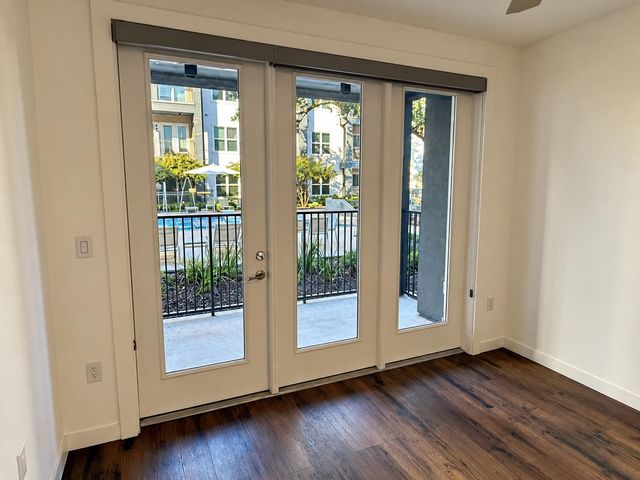 4801 Springdale RD 1106, Austin, TX 78723