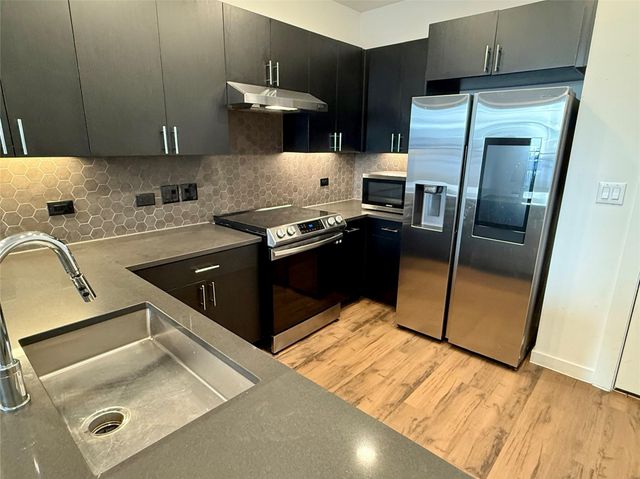 4801 Springdale RD 1106, Austin, TX 78723