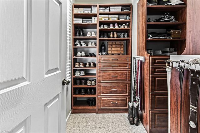 4024 Baytree Court, High Point, NC 27265