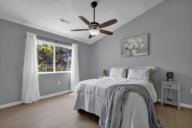 6200 Harbour Pointe, 301, Columbus, OH 43231