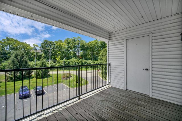 6200 Harbour Pointe, 301, Columbus, OH 43231