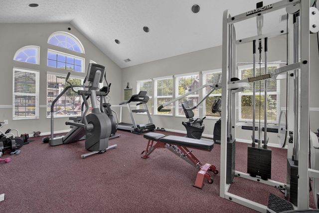 6200 Harbour Pointe, 301, Columbus, OH 43231