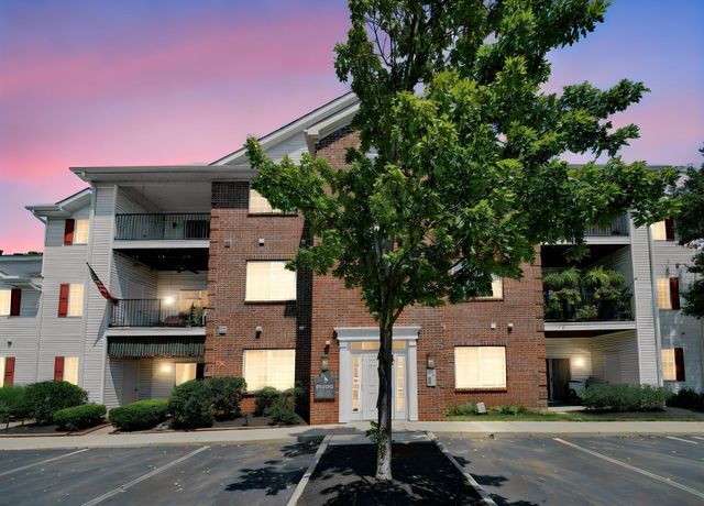 6200 Harbour Pointe, 301, Columbus, OH 43231