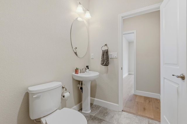 10450 Kenebec Ct, Grass Valley, CA 95949