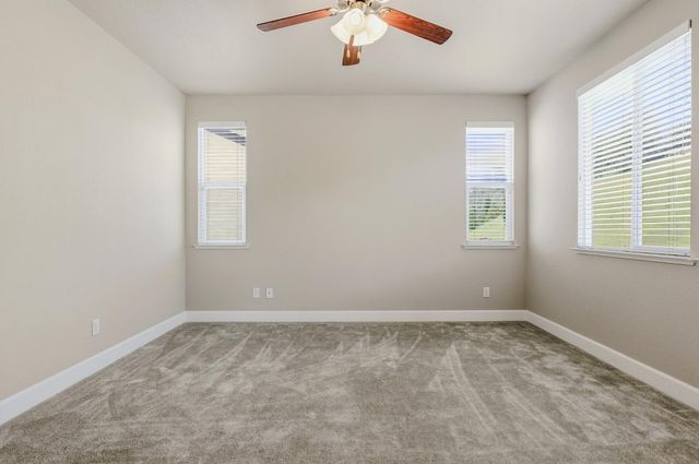 10450 Kenebec Ct, Grass Valley, CA 95949