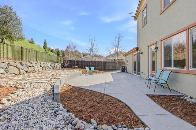 10450 Kenebec Ct, Grass Valley, CA 95949