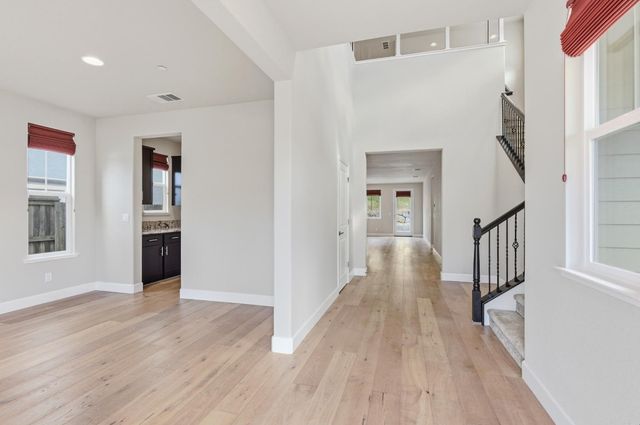 10450 Kenebec Ct, Grass Valley, CA 95949