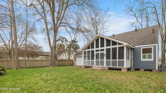601 Marie Antoinette Street, Lafayette, LA 70506