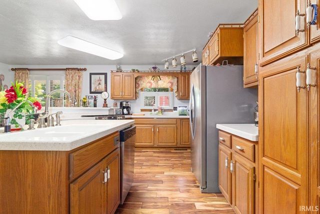 2477 W 50 N Road, Princeton, IN 47670