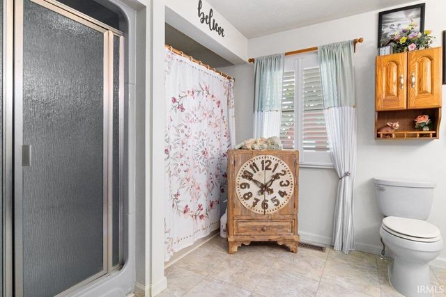 2477 W 50 N Road, Princeton, IN 47670