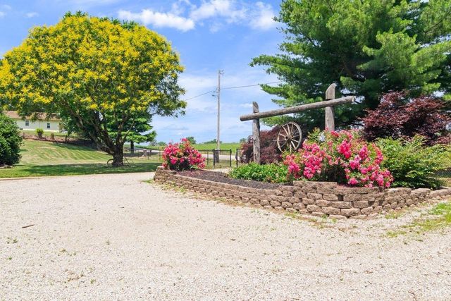 2477 W 50 N Road, Princeton, IN 47670