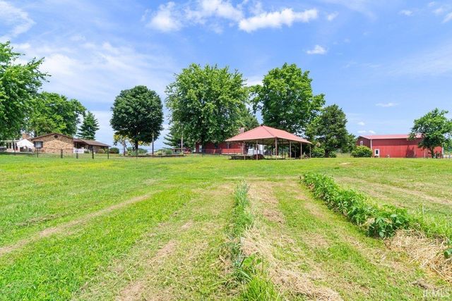 2477 W 50 N Road, Princeton, IN 47670