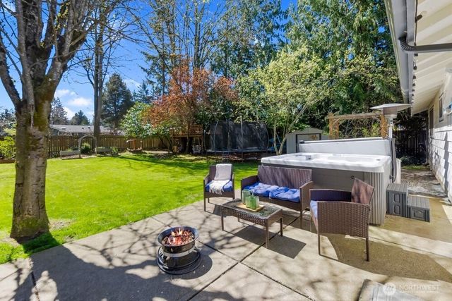 8711 NE 140th Street, Kirkland, WA 98034