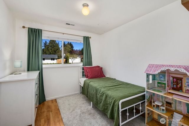 8711 NE 140th Street, Kirkland, WA 98034