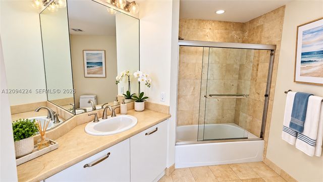 6515 Collins Ave 1403, Miami Beach, FL 33141