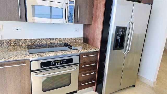 6515 Collins Ave 1403, Miami Beach, FL 33141