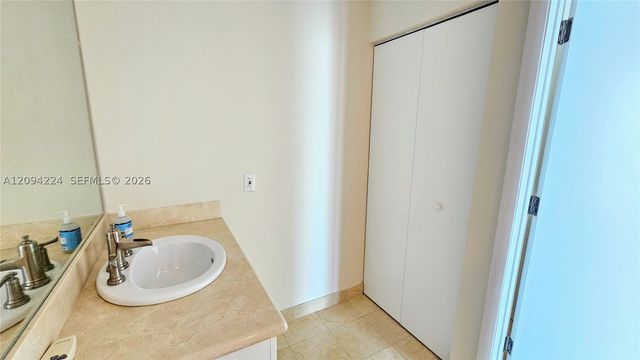 6515 Collins Ave 1403, Miami Beach, FL 33141
